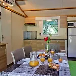Taiga Bassegoda Park 5* Albanya