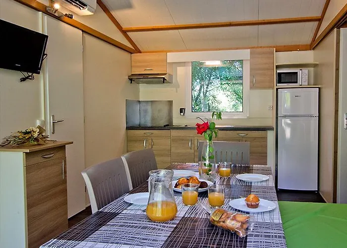 Taiga Bassegoda Park 5* Albanya